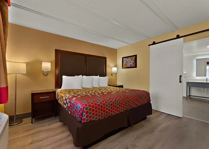 Kings House Motor Hotel, A Dazzler Select By Wyndham Lodge *