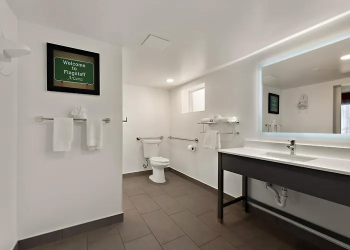 Lodge Kings House Motor Hotel, A Dazzler Select By Wyndham