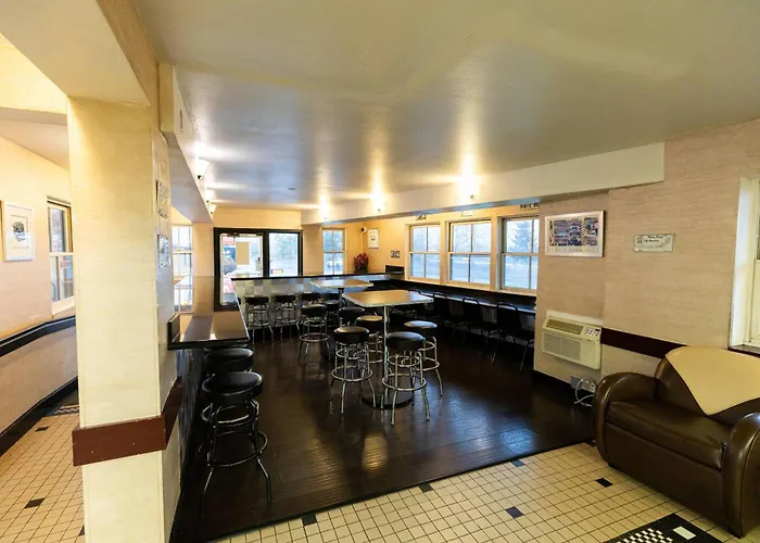 Kings House Motor Hotel, A Dazzler Select By Wyndham