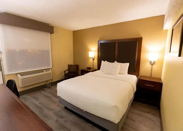Kings House Motor Hotel, A Dazzler Select By Wyndham Lodge