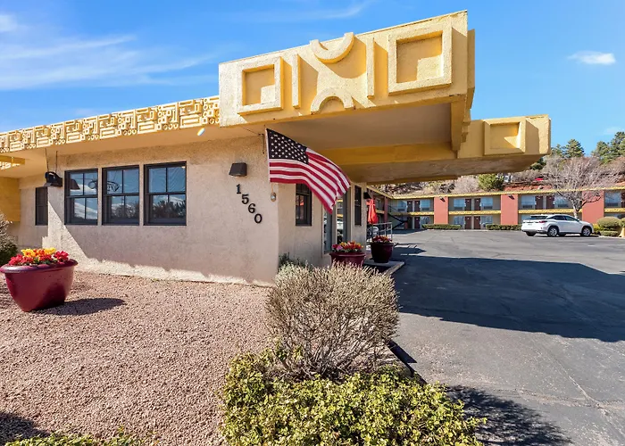 Kings House Motor Hotel, A Dazzler Select By Wyndham Lodge